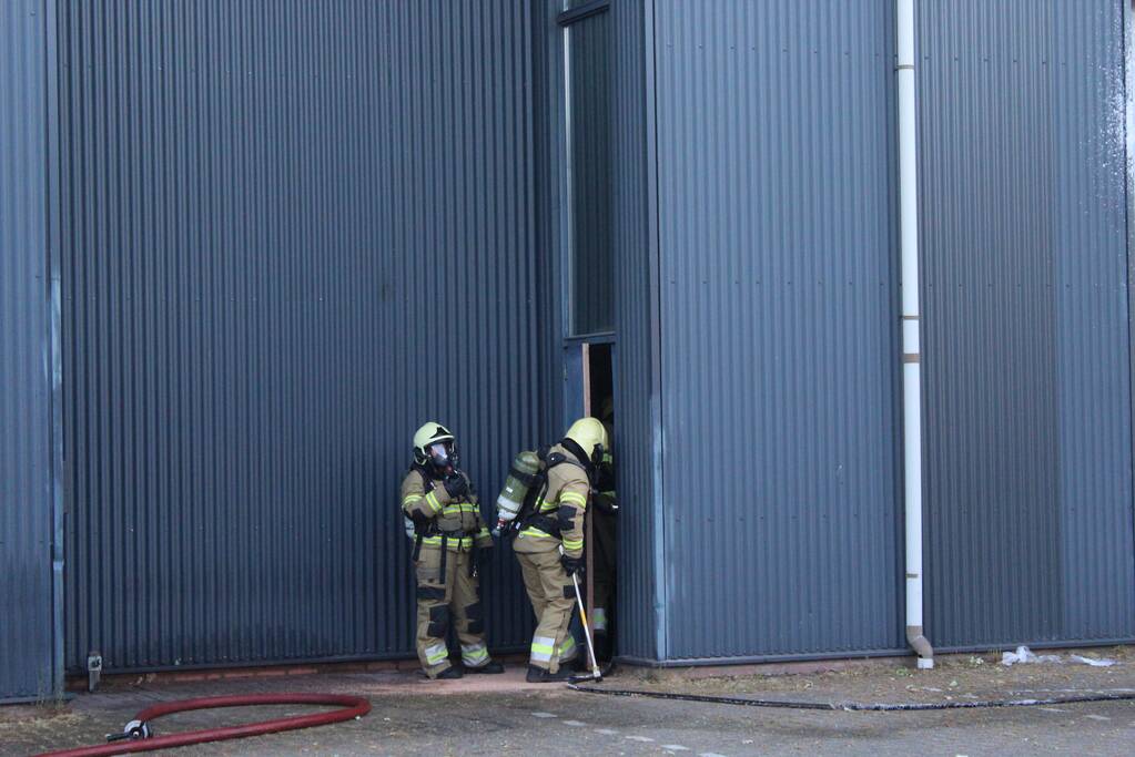 Pand staat vol met rook