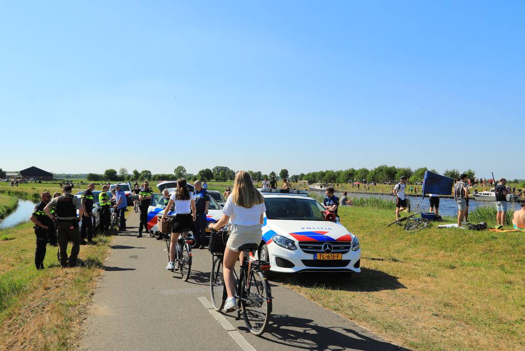 Massale vechtpartij bij drukte langs de Eem