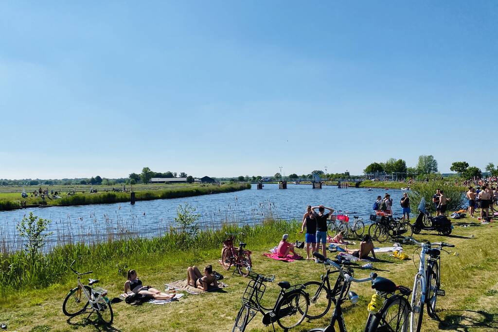 Massale vechtpartij bij drukte langs de Eem