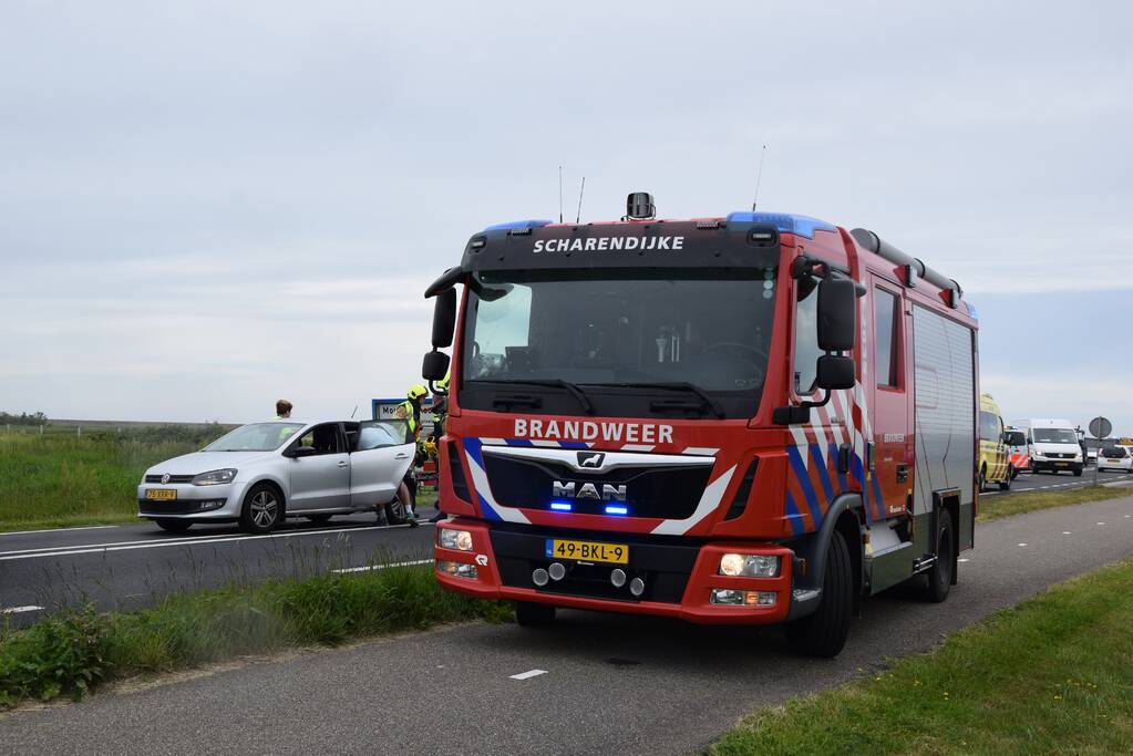 Gewonden na aanrijding met bestelbus