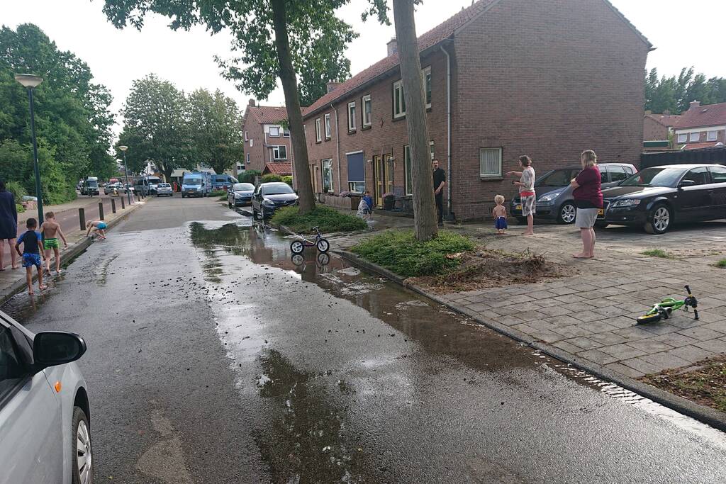 Wederom waterleiding gesprongen