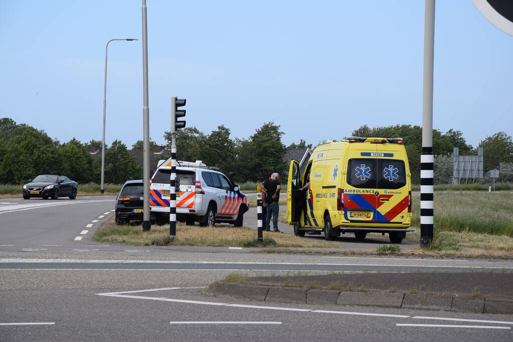 Wielrenner gewond bij botsing met auto