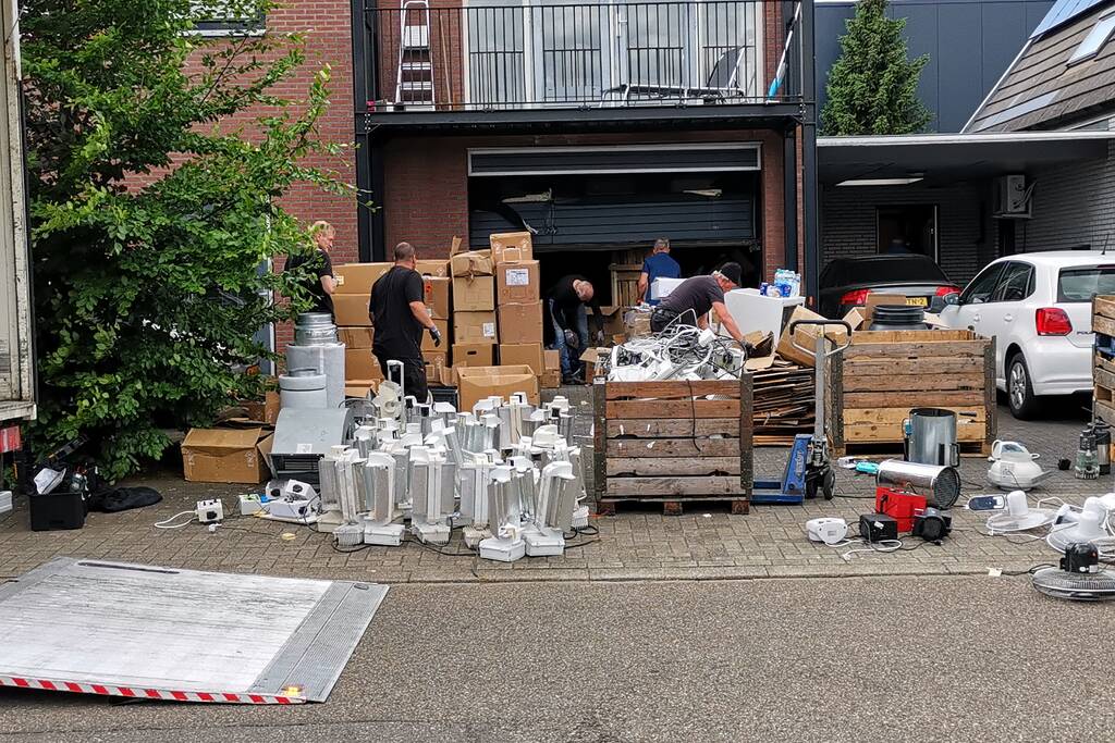 Inval bij leverancier grootschalige hennepteelt