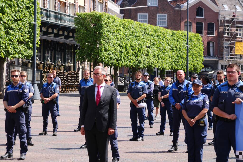 Handhavers komen in actie voor verdedingsmiddelen