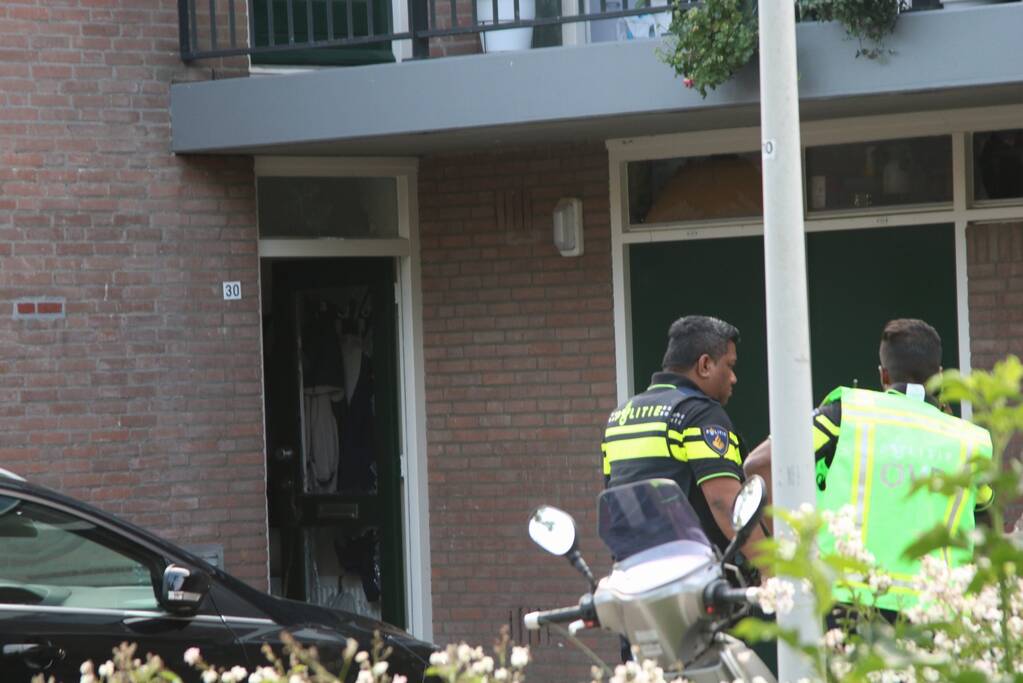 Zwaar vuurwerk verwoest voordeur