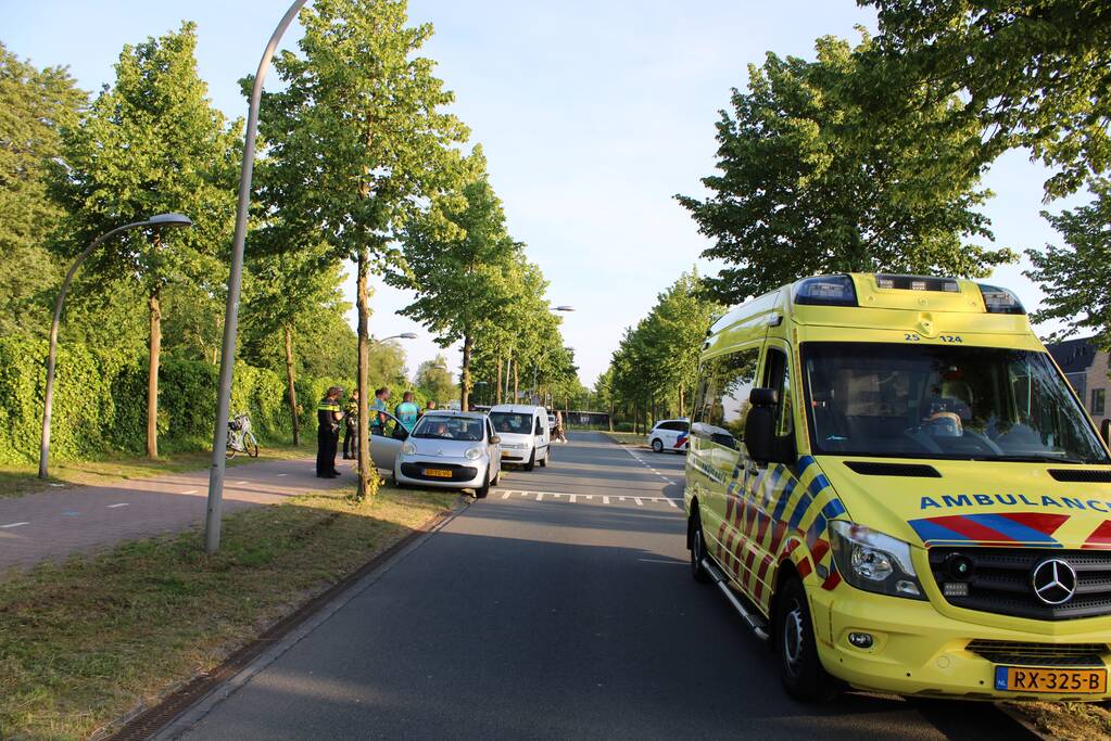 Gewonden bij aanrijding met drie auto's