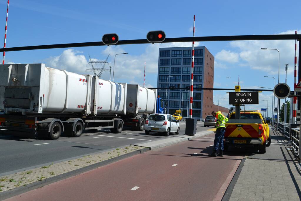 Zijlbrug opnieuw in storing