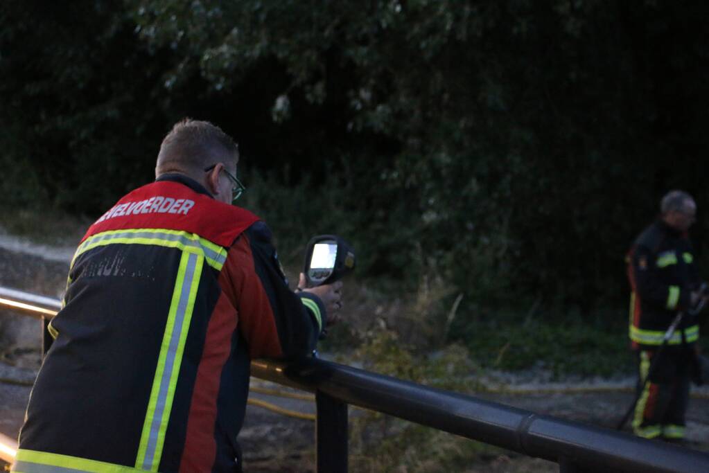 Bermbrand snel onder controle