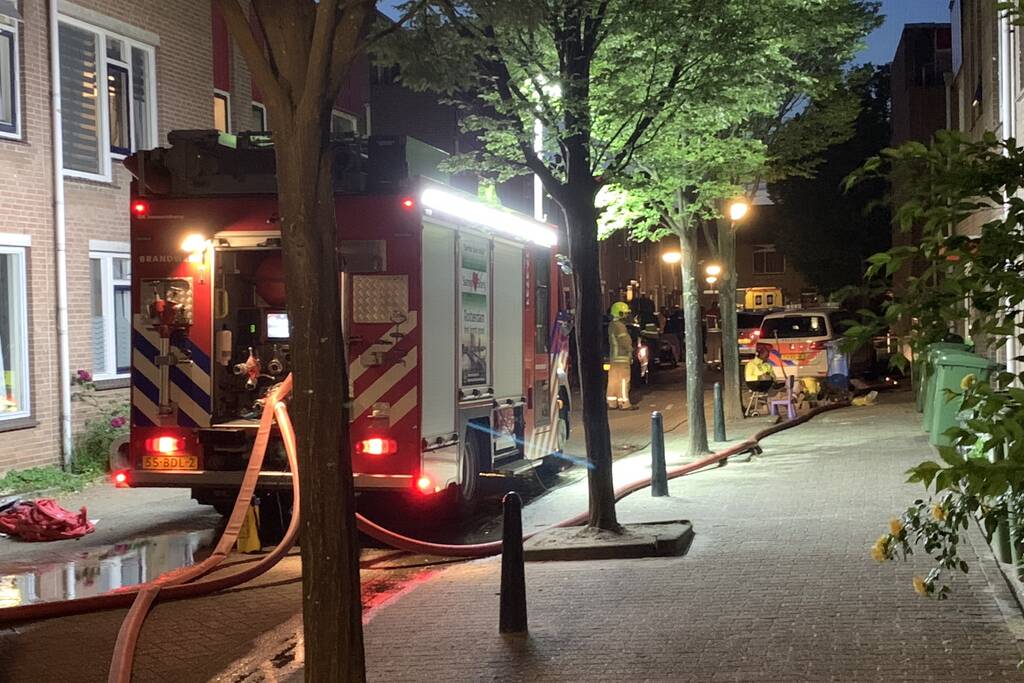 Persoon dreigt woning op te blazen