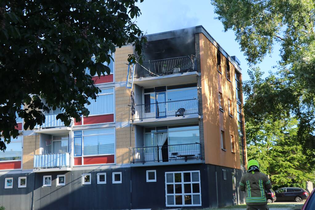 Brand na explosie in flatwoning