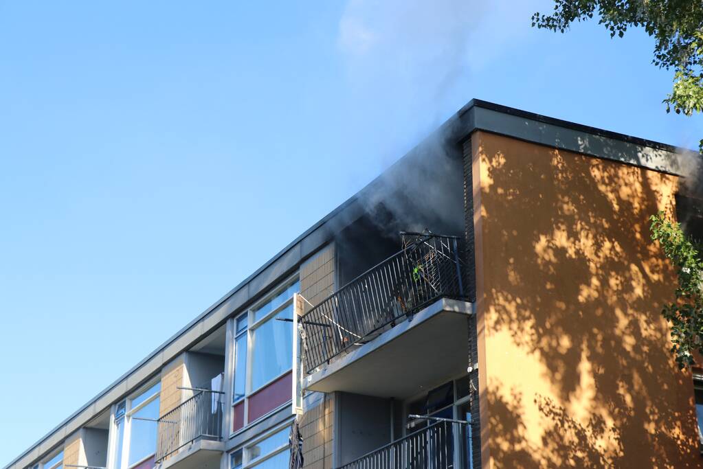 Brand na explosie in flatwoning