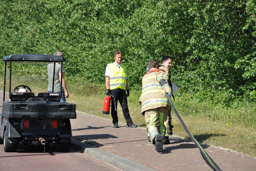 Bermbrand snel onder controle