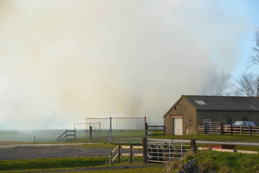 Zeer grote brand in woonboerderij