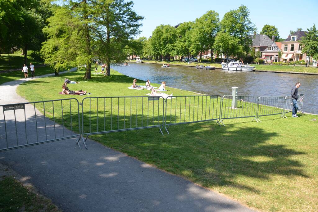 Stadspark afgesloten vanwege corona maatregelen
