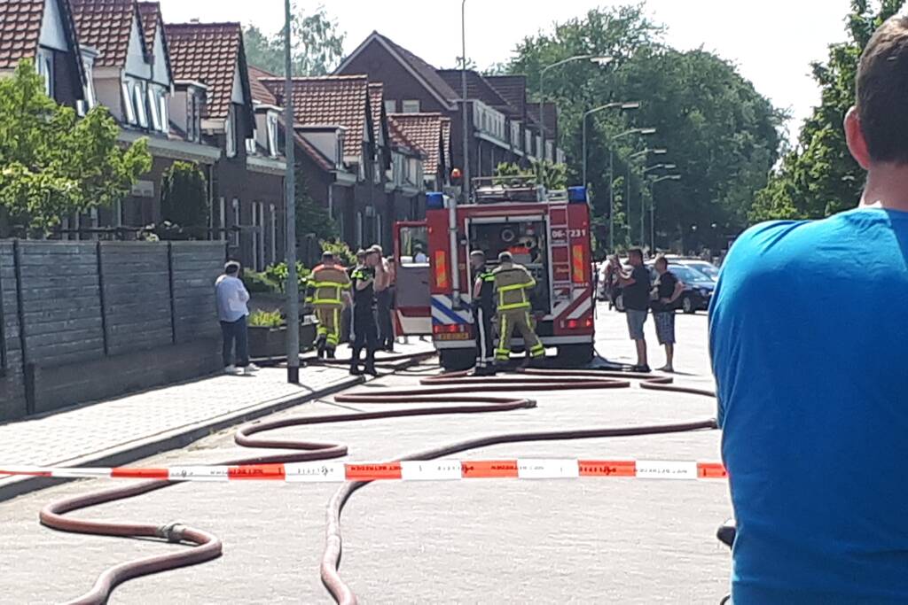 Veel rook bij brand in meerdere schuren