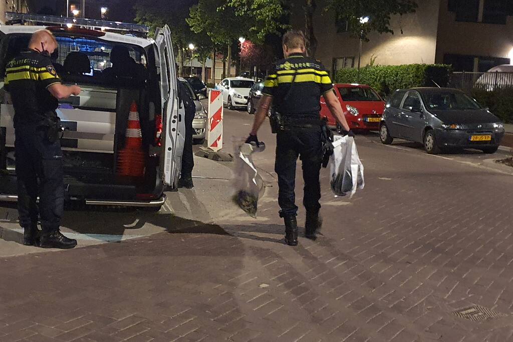 Persoon zwaargewond na steekpartij in woning