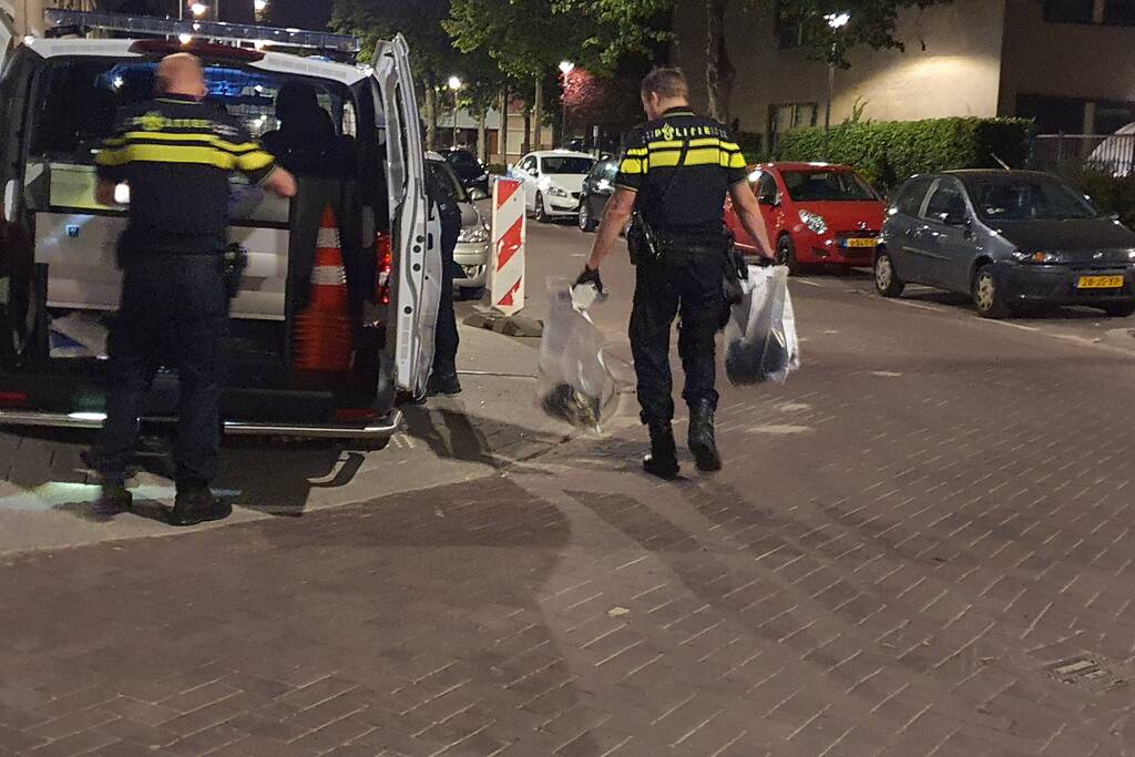 Persoon zwaargewond na steekpartij in woning