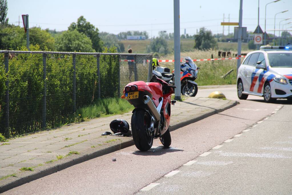 Motorrijder zwaargewond na ongeval