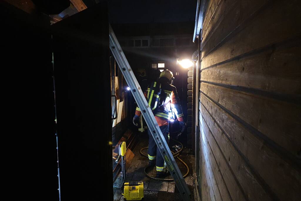 Flinke rookontwikkeling bij uitslaande schuurbrand