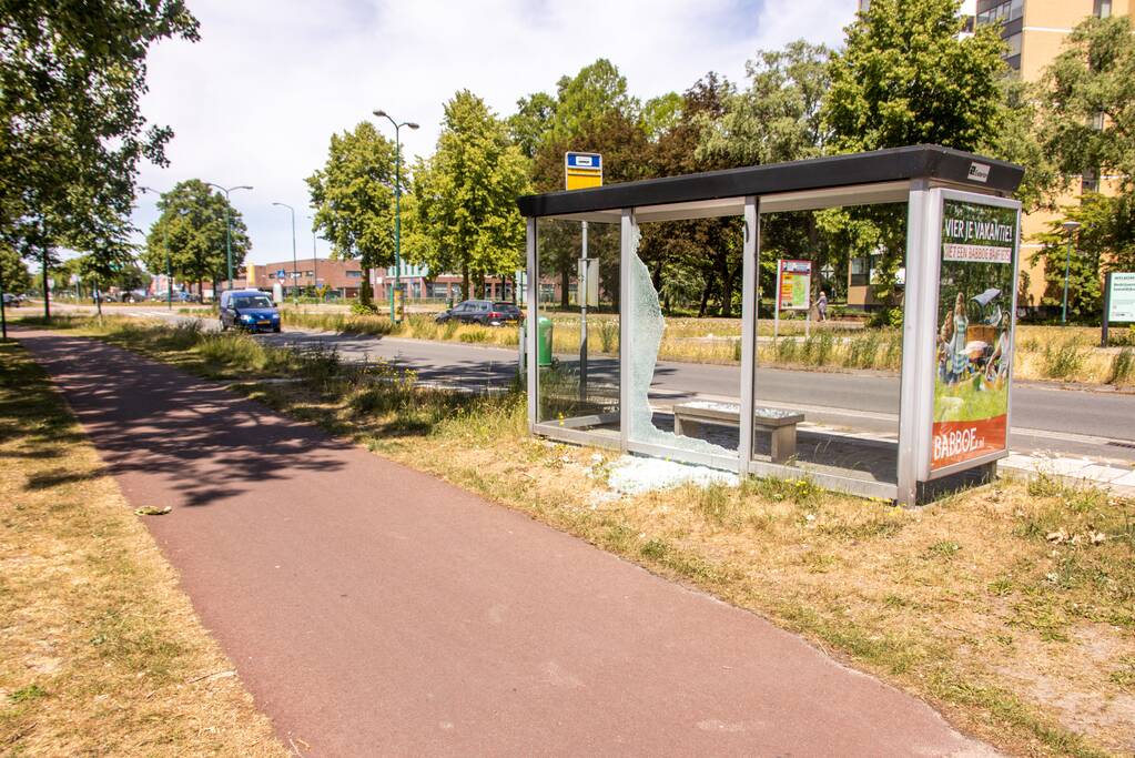 Spoor van vernielingen in Klaarwater en Smitsveen
