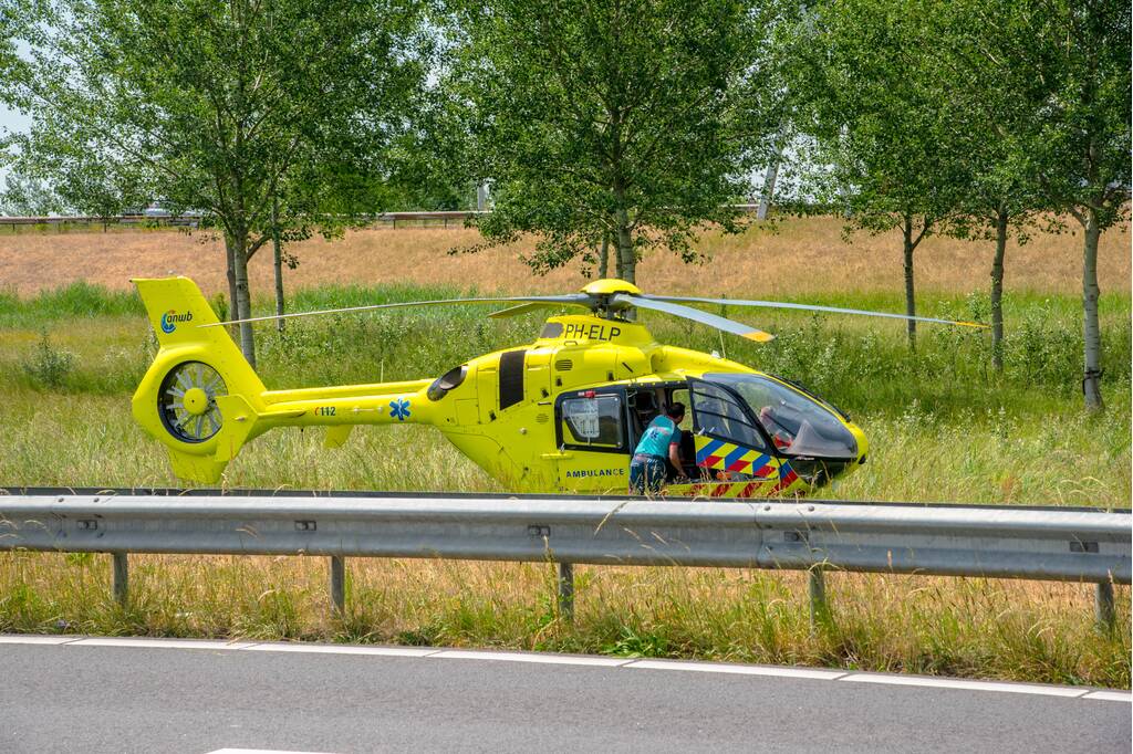 Motorrijder zwaargewond na eenzijdig ongeval