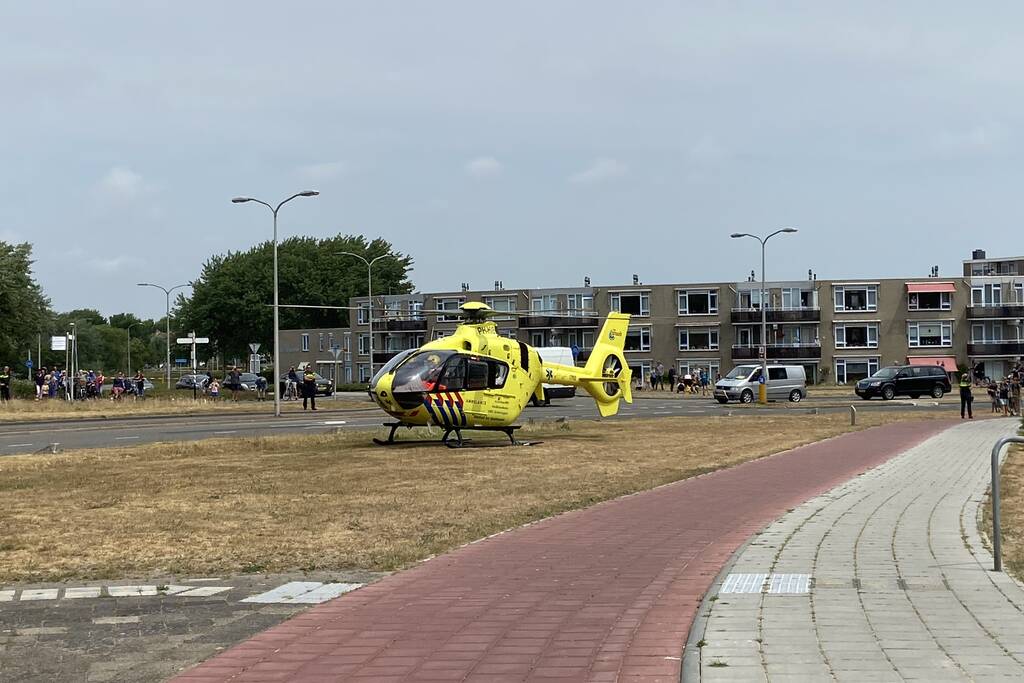 Persoon gewond na val van paard