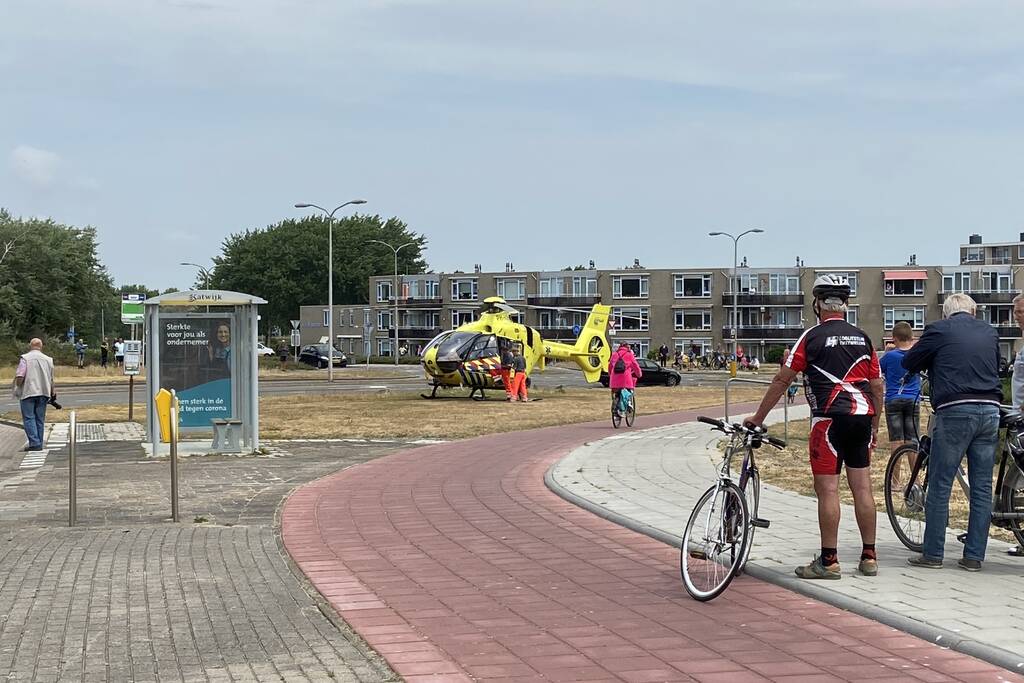 Persoon gewond na val van paard