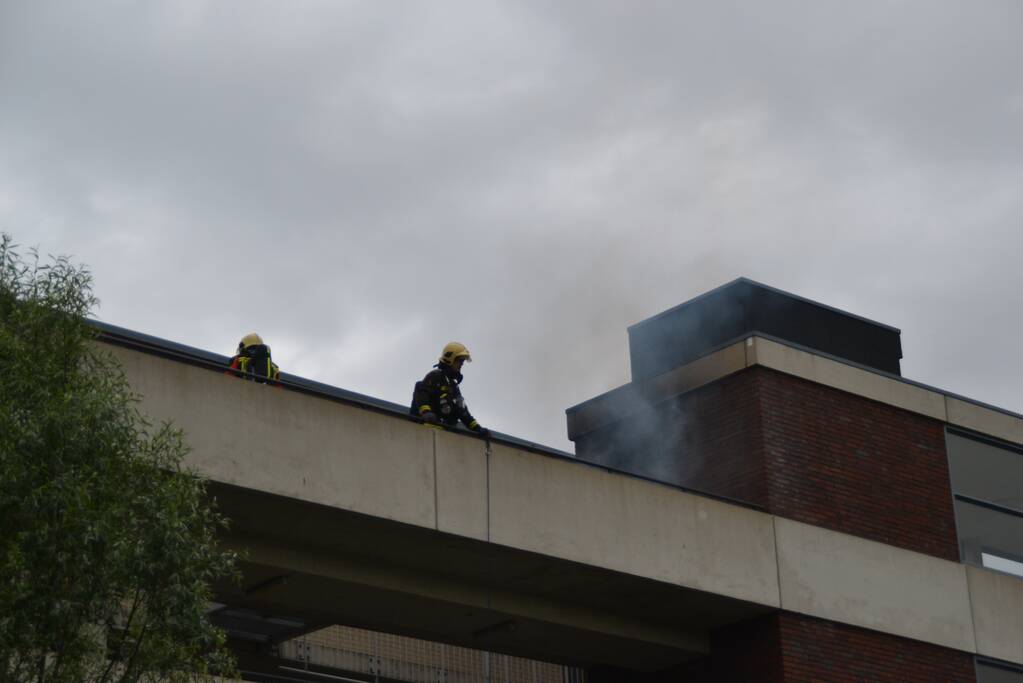 Veel rook bij brand in studentencomplex