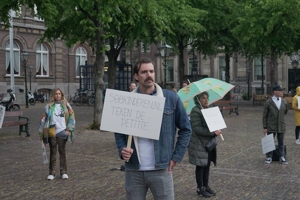 BN'ers protesteren tegen kabinetsbesluit