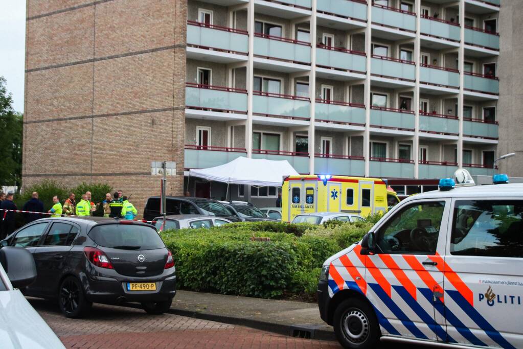Persoon overleden na val van flat