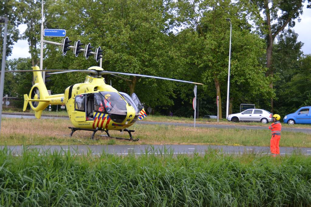 Traumahelikopter landt voor medisch incident in woning