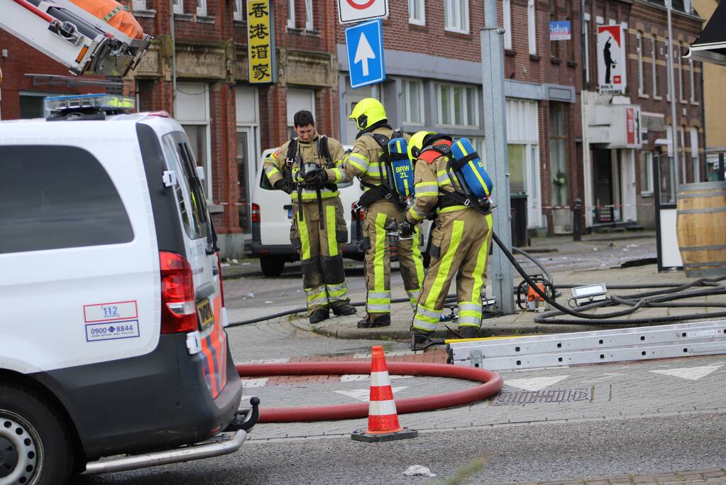 Politiekleding gestolen tijdens brand
