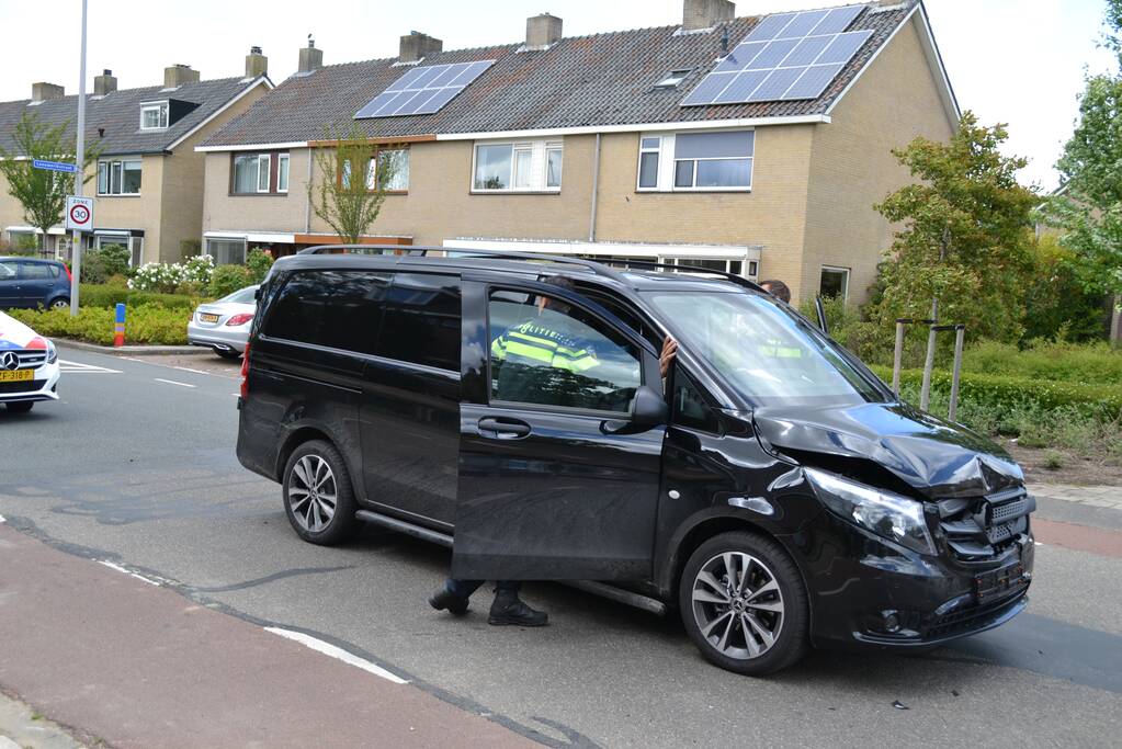 Flinke schade bij kop-staartaanrijding