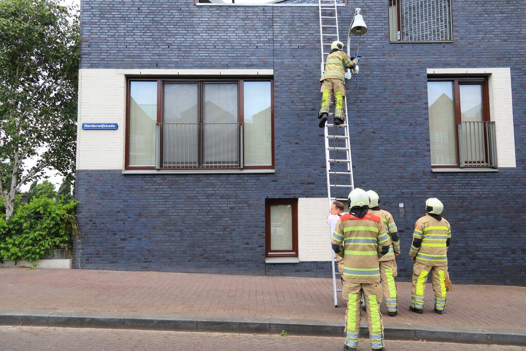 Straatverlichting zorgt voor gevaarlijke situatie