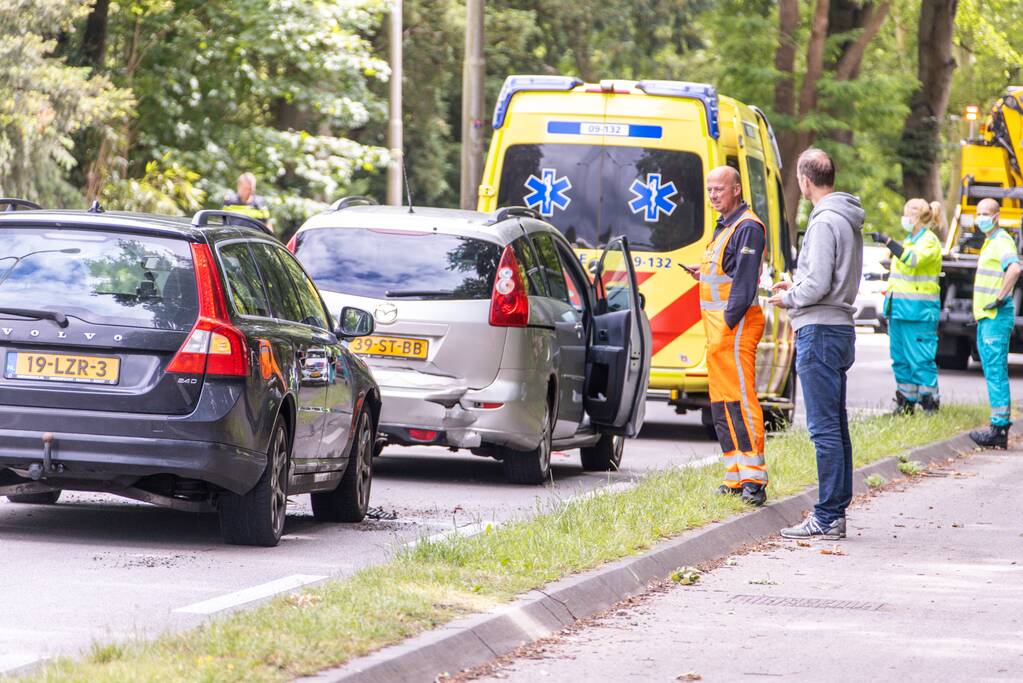 Flinke schade bij kop-staartaanrijding
