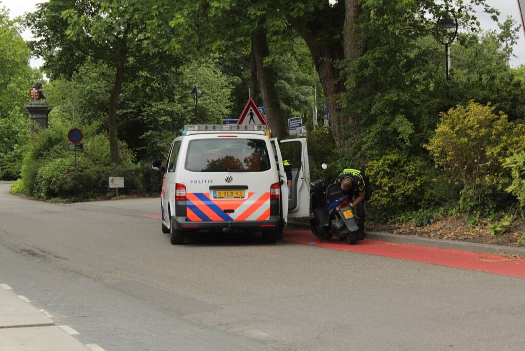 Brommerrijder aangehouden bij verkeerscontrole