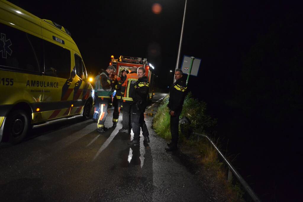 Zoekactie na aantreffen van een scooter in de sloot