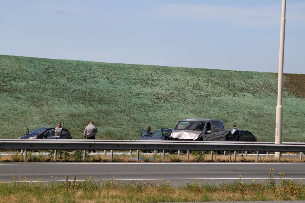 Flinke schade na kop-staart aanrijding