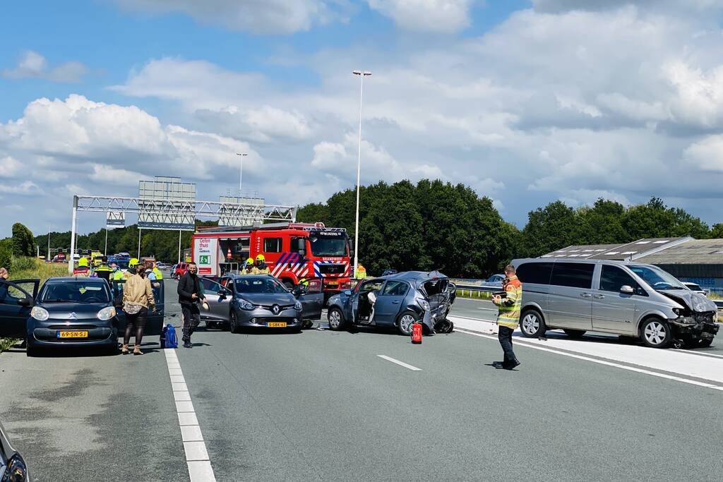 Flinke schade na kop-staart aanrijding