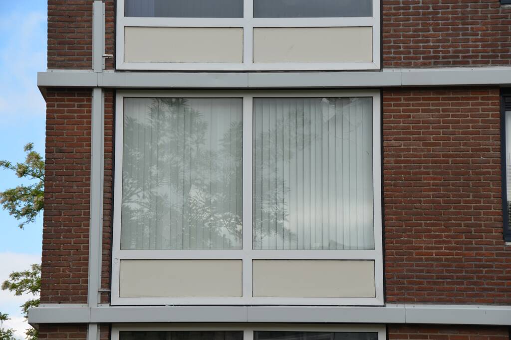 Raam gesneuveld bij mogelijk schietpartij