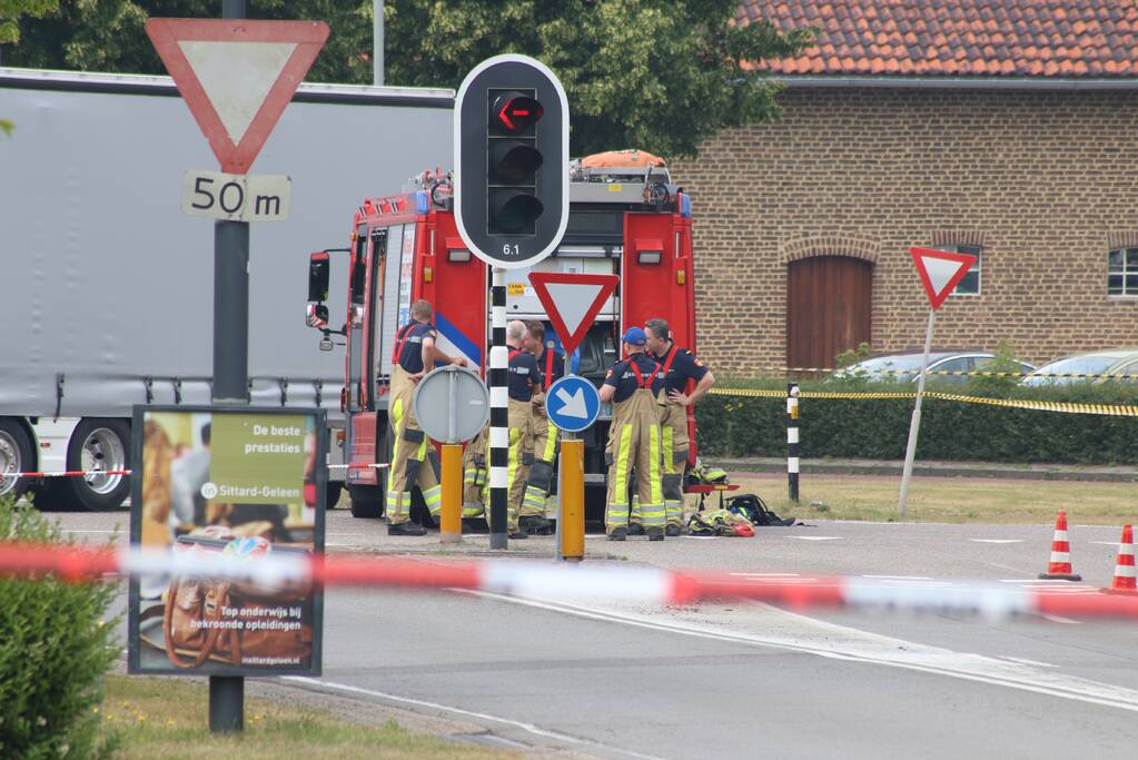 Doorgaande weg afgesloten door gaslekkage