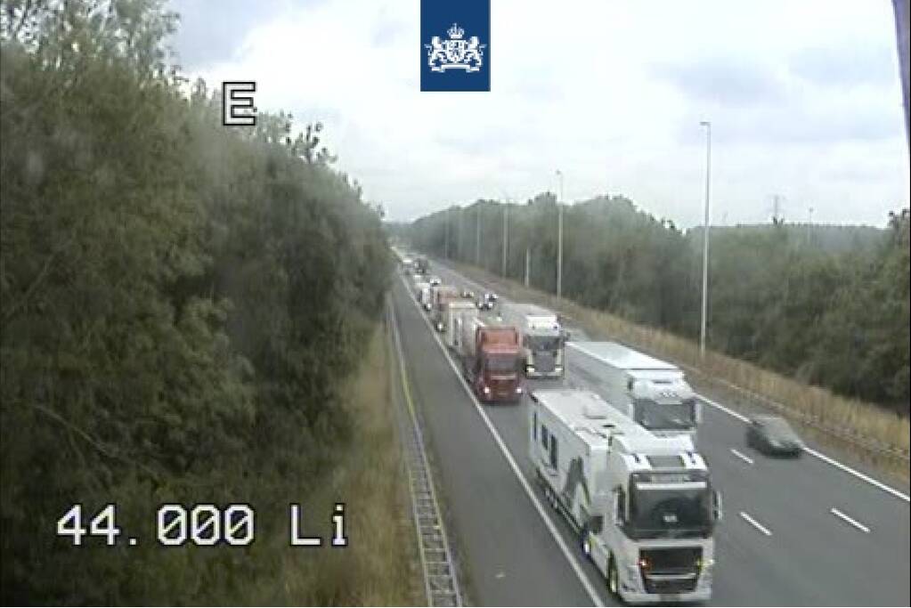 Demonstratie kermisexploitanten zorgt voor afsluiting A12