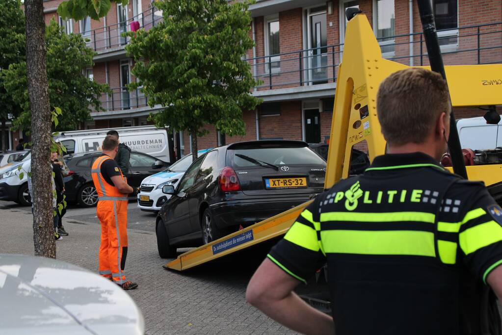 Meerdere personen aangehouden bij inval in woning door arrestatieteam