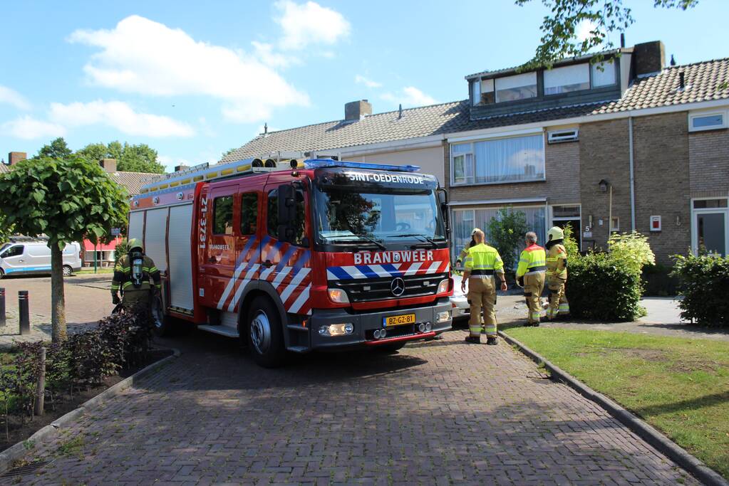 Brandweer controleert woningen na mogelijke brand