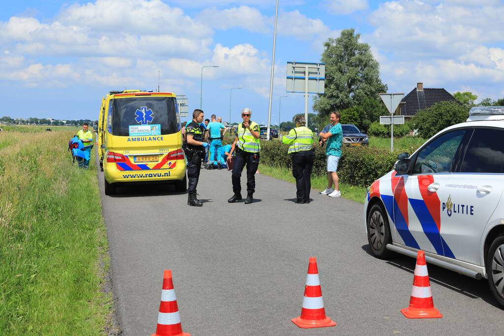 Persoon zwaargewond bij ongeval met motor