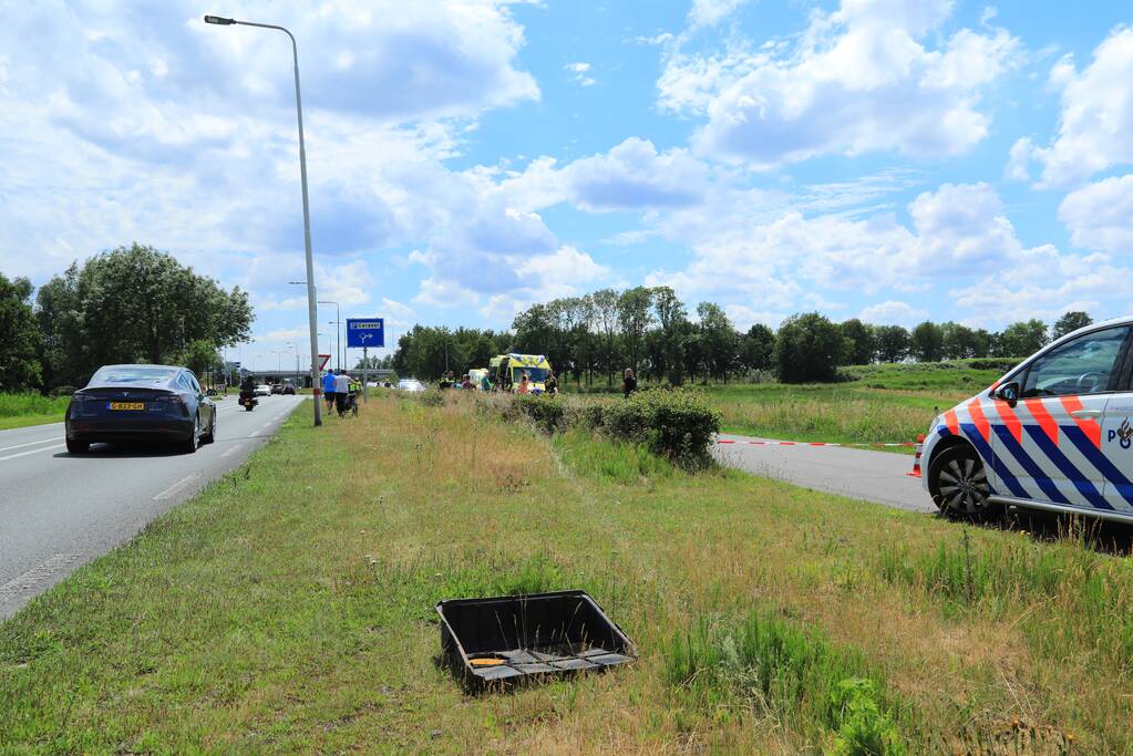 Persoon zwaargewond bij ongeval met motor