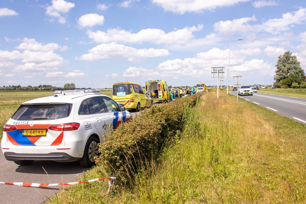 Persoon zwaargewond bij ongeval met motor