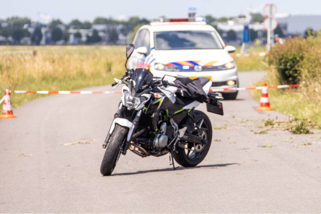 Persoon zwaargewond bij ongeval met motor