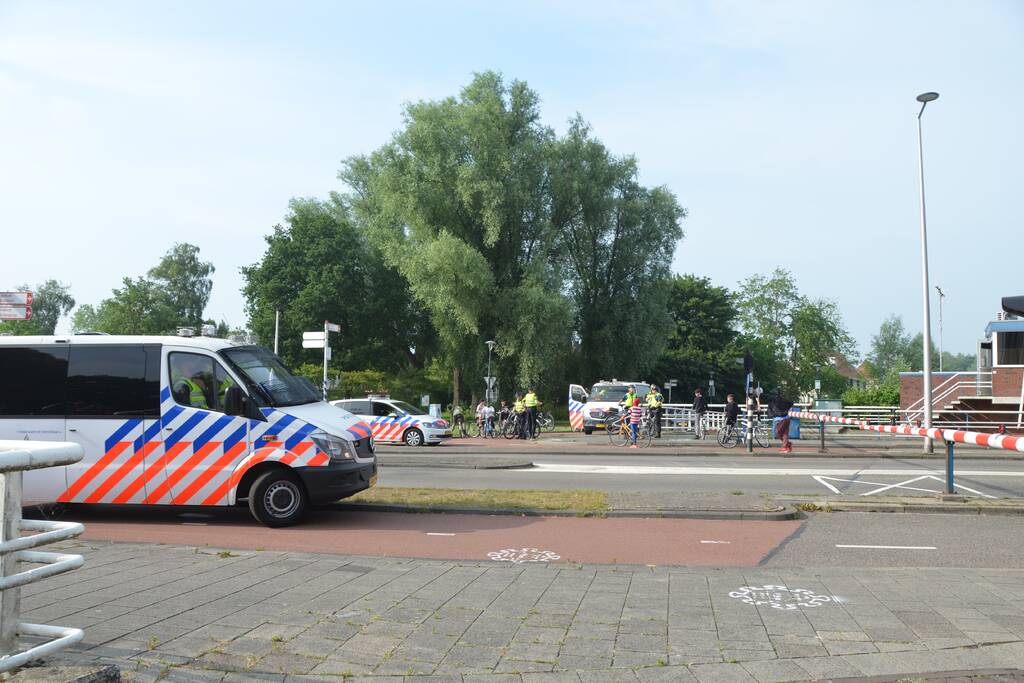 Ingangen afgesloten en aanhouding bij demonstratie Black Lives Matters op De Bult