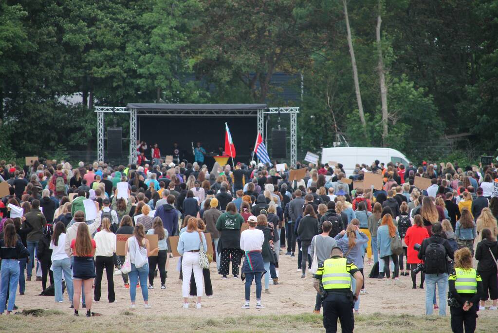 Veel politie voor demonstratie Black Lives Matters